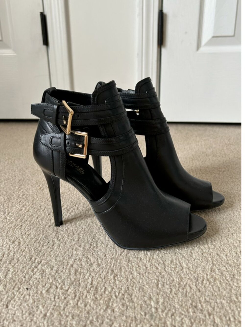 Michael Kors Peep-toe sandals